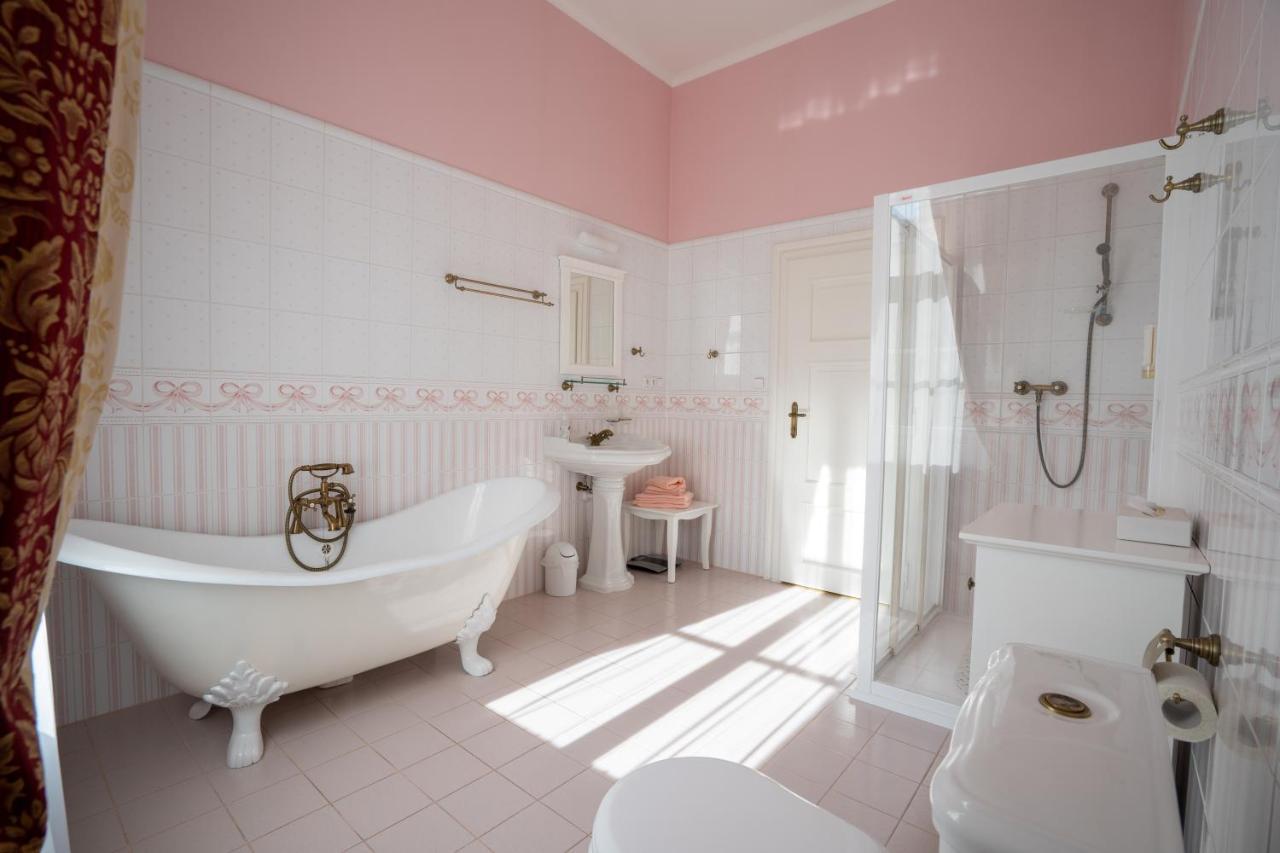 Ld Palace Spa & Kur Františkovy Lázně Exteriör bild