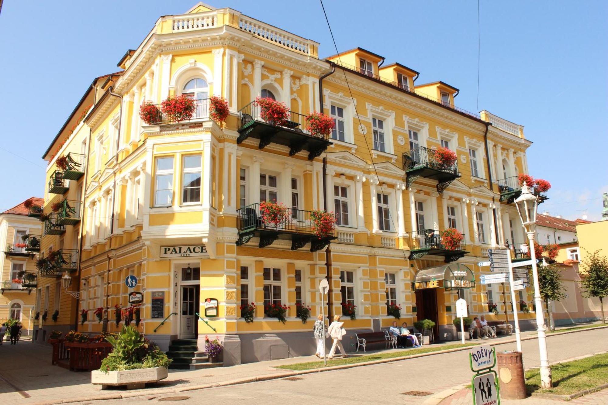 Ld Palace Spa & Kur Františkovy Lázně Exteriör bild